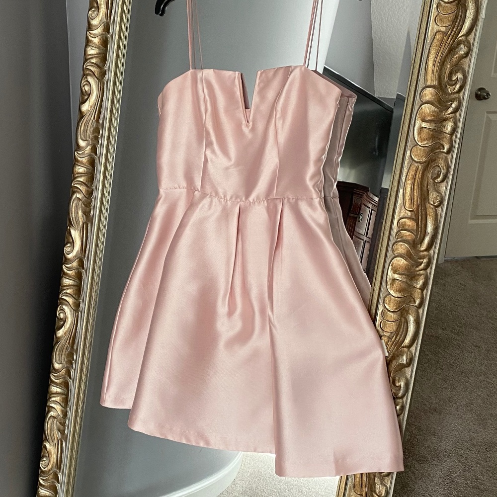Juniors GB Peach Cocktail Dress Medium